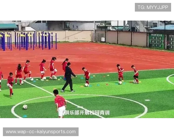 足球草根赛事带动地方体育热情，草根足球文案